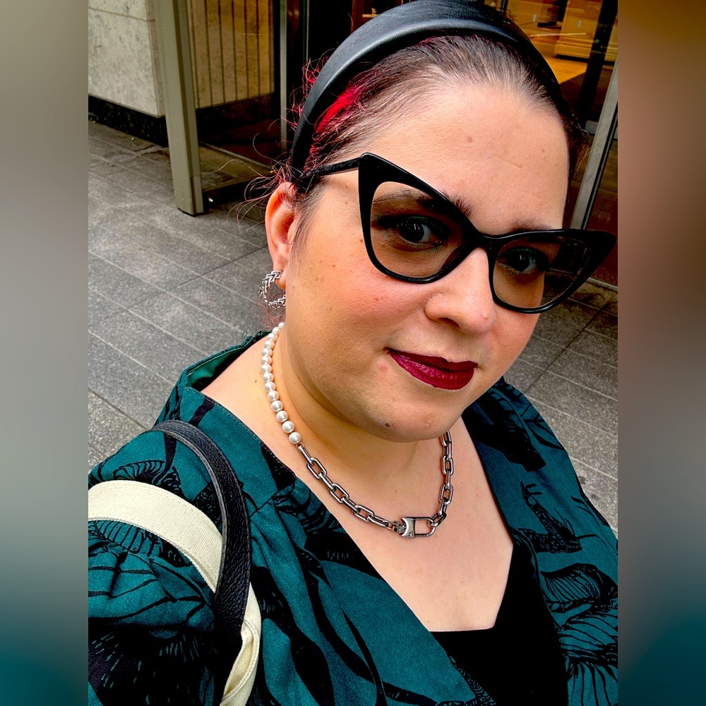 Meet your Posher, Andrada